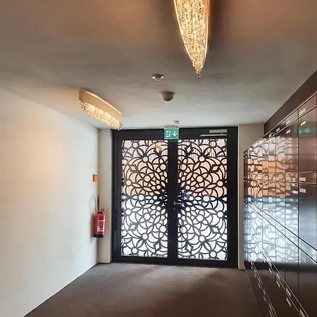 Stenna Selva An Toplage 필름